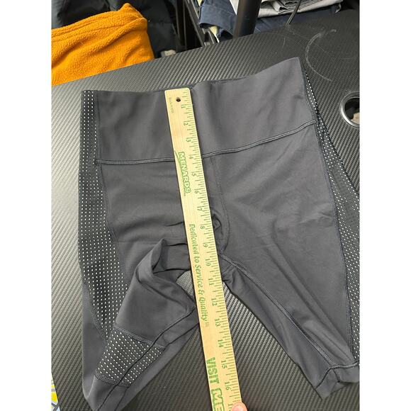 Athleta Hit It 9 Inch Bike Shorts Black Size Small Athletic Gym Casual - Picture 6 of 13